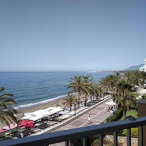 https://playa-marbella.1costadelsol.com